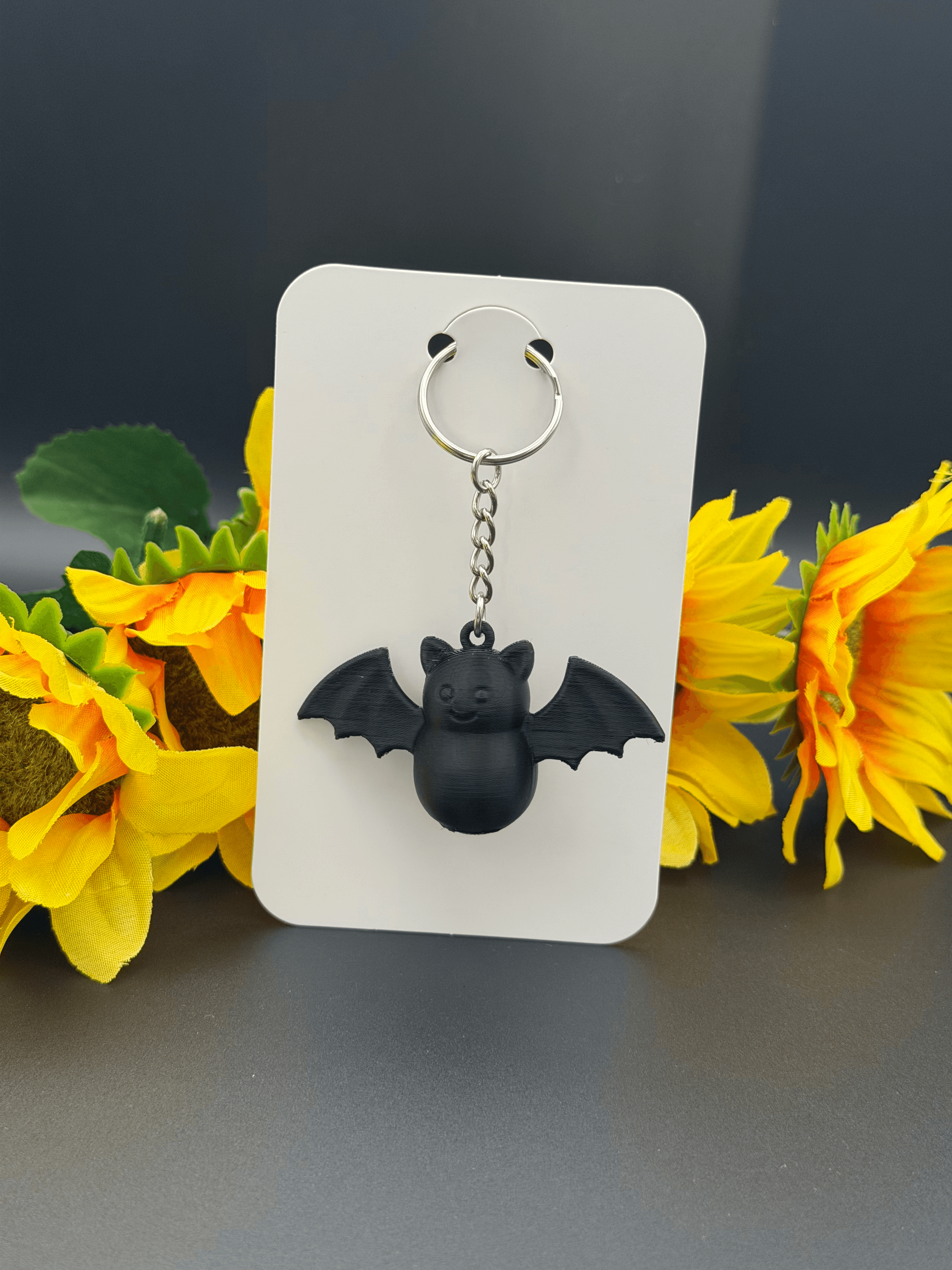 Cute Black Bat Keychain – 3D Printed Halloween Bat Charm